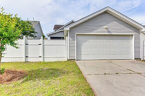 Charming Bluffton Home w/ Yard ~ 3 Mi to Beaches!