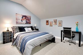 Walk to Lake: Hiram Hideaway w/ Shared Gazebo!