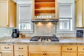 Redmond Golf Getaway - Near Smith Rock State Park!