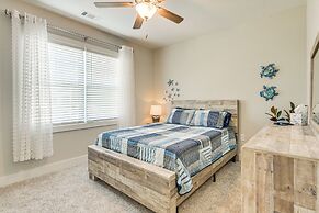 Gorgeous Calabash Condo w/ Balcony & Pool Access!