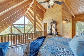 'wanderlust Cabin' w/ Deck & Lovely Mountain Views