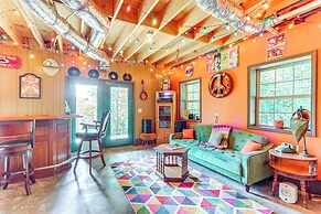 'wanderlust Cabin' w/ Deck & Lovely Mountain Views