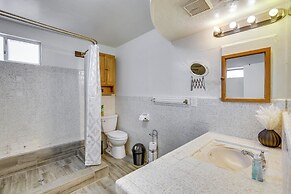 El Centro Retreat Near Local Parks & Golf Courses
