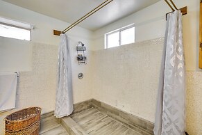 El Centro Retreat Near Local Parks & Golf Courses