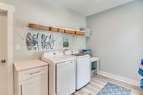 Cape Charles Home: Private Pier & Beach-front Deck