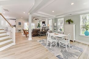 Cape Charles Home: Private Pier & Beach-front Deck