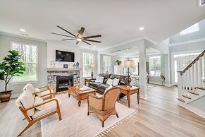 Cape Charles Home: Private Pier & Beach-front Deck