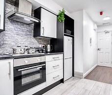 Kunda House Pershore 1268-1266