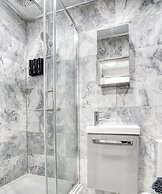 Kunda House Pershore 1268-1266