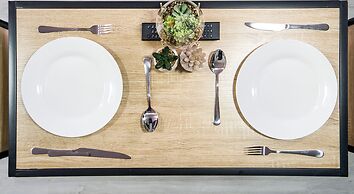 Kunda House Pershore 1268-1266