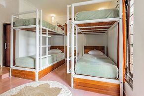 Capital O 93944 Geweka Homestay