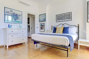 Colosseo Family Art 3BDR - Home and More