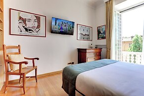 Colosseo Family Art 3BDR - Home and More