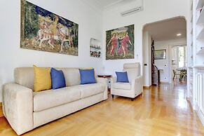 Colosseo Family Art 3BDR - Home and More