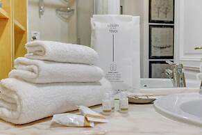 Colosseo Family Art 3BDR - Home and More