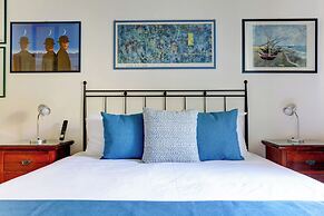 Colosseo Family Art 3BDR - Home and More