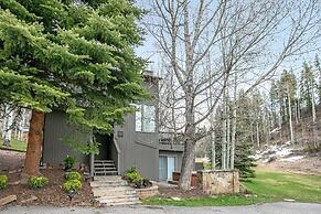 Valley Condos A10 4 Bedroom Townhouse by RedAwning