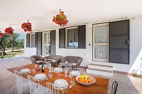 3888 Villetta tra Mari e Monti by Barbarhouse