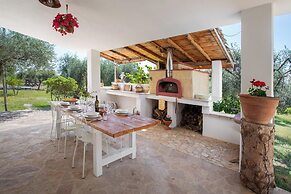 3888 Villetta tra Mari e Monti by Barbarhouse