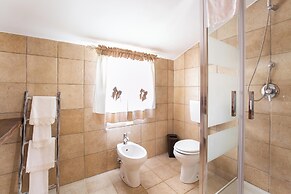 3888 Villetta tra Mari e Monti by Barbarhouse