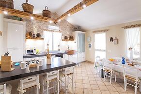 3888 Villetta tra Mari e Monti by Barbarhouse