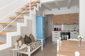 Syracuse Duplex Apartments with Terrace