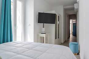 Syracuse Duplex Apartments with Terrace