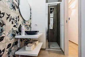 Syracuse Duplex Apartments with Terrace