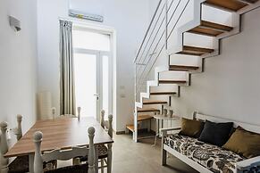 Syracuse Duplex Apartments with Terrace