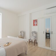 La Quiete in Laglio With 2 Bedrooms and 1 Bathrooms