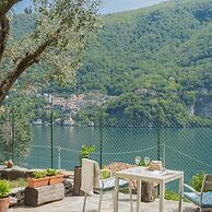 La Quiete in Laglio With 2 Bedrooms and 1 Bathrooms