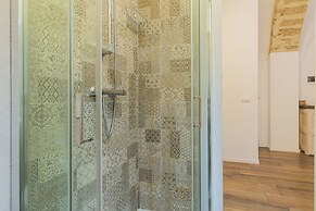 Bari Red Rooms by Wonderful Italy