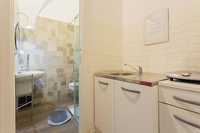 Bari Red Rooms by Wonderful Italy