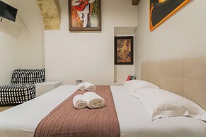 Bari Red Rooms by Wonderful Italy