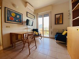 Fornari 48 Comfortable Flat