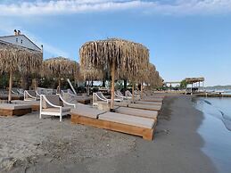 Victoria Suites Corfu