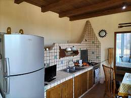 Casa Vacanze Relax Etna With Stunning Natural Beauty View