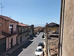 Casa Vacanze Relax Etna With Stunning Natural Beauty View