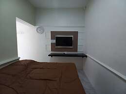 OYO 93962 Jm Guest House