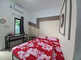 OYO 93962 Jm Guest House