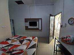 OYO 93962 Jm Guest House