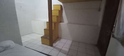 SPOT ON 93964 Guest House Pak Gatot 3