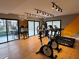 Roomo Curitiba One House Residencial