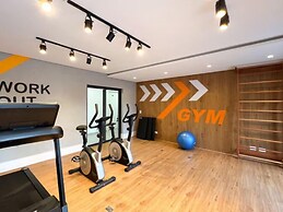 Roomo Curitiba One House Residencial