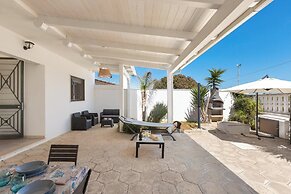 3892 Villa Mormora by Barbarhouse