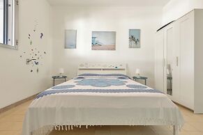 3892 Villa Mormora by Barbarhouse