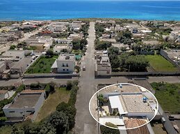 3892 Villa Mormora by Barbarhouse