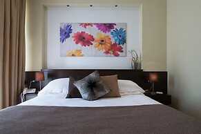 HOTEL GARDEN