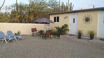 Peace vacations rental aruba