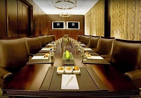 Classic Suite Signature Resort Pool View